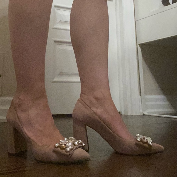 Light pink suede heel - Picture 1 of 5